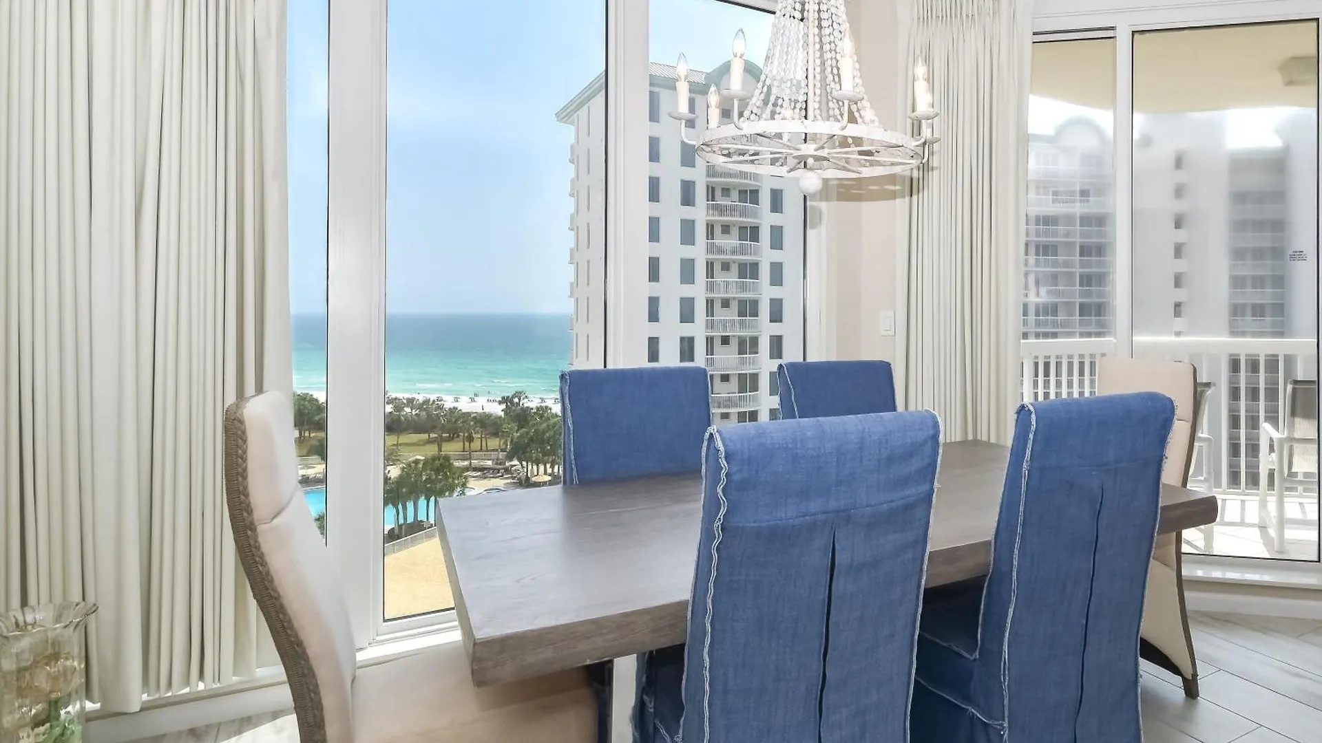Silver Shells St, Lucia 901 Destin Apartment